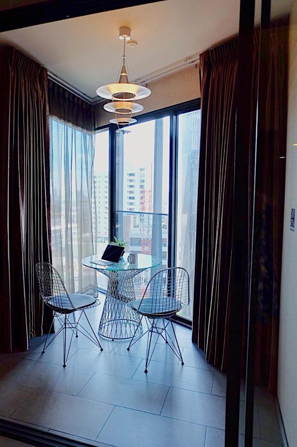 Boonrumpa Accommodation Bangkok Exterior photo